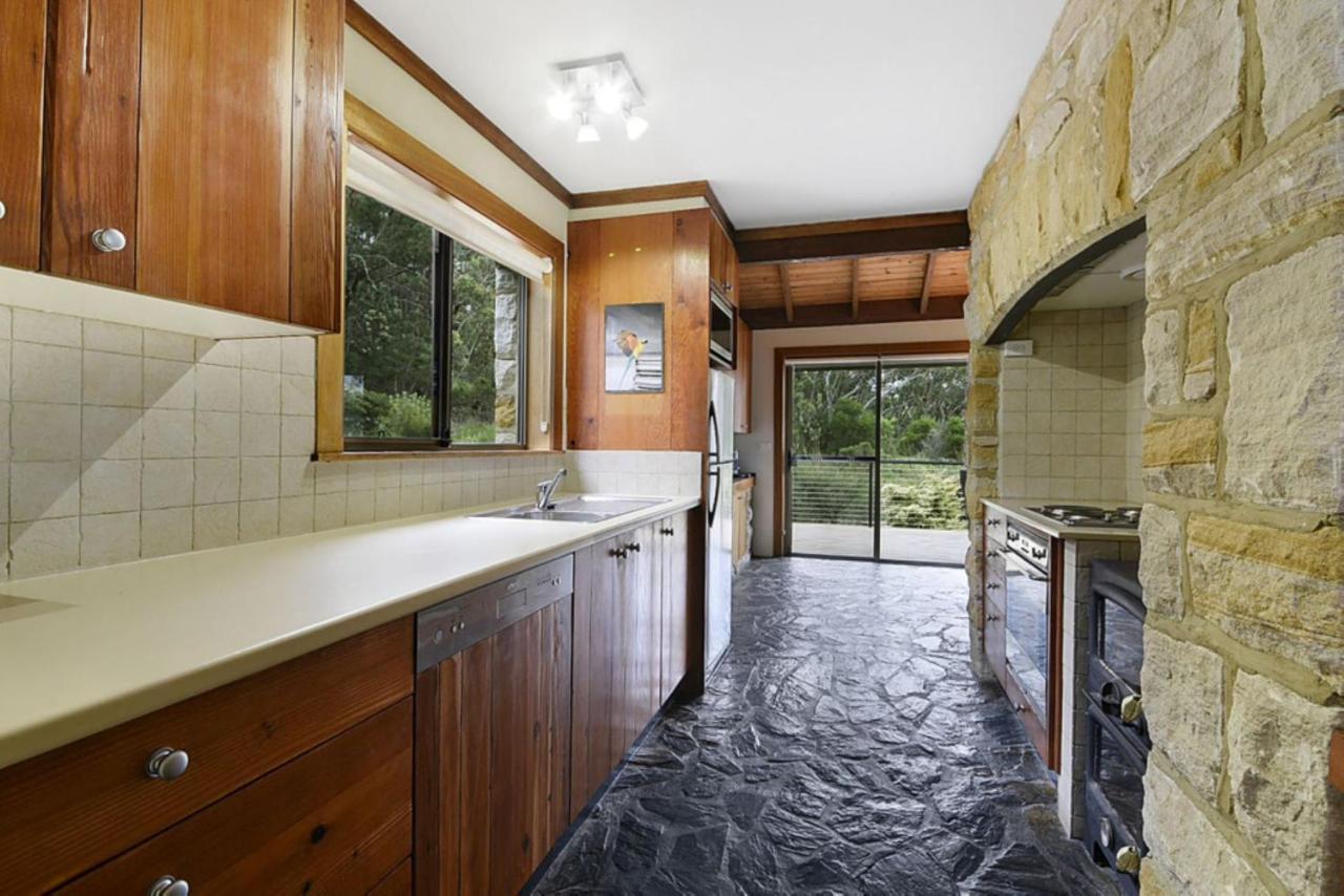 Sydney View Villa Woodford Exterior photo